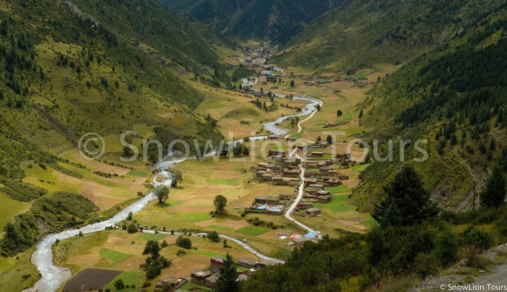 Amdo Region Top 10 Tourist Attractions in Amdo and Kham Tibet - SnowLion Tours